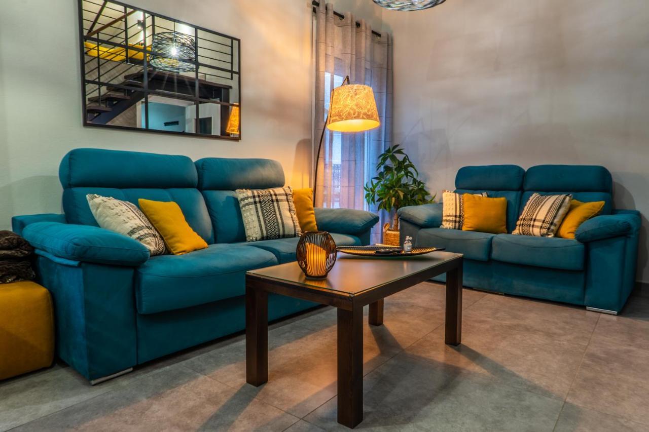 Apartamentos Turisticos El Altozano Fuentes de León Zewnętrze zdjęcie