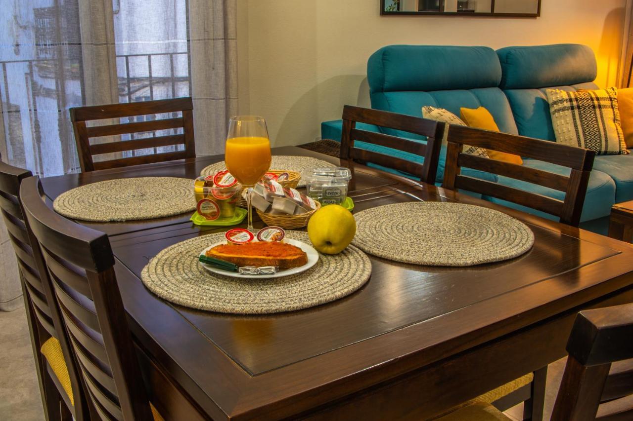 Apartamentos Turisticos El Altozano Fuentes de León Zewnętrze zdjęcie