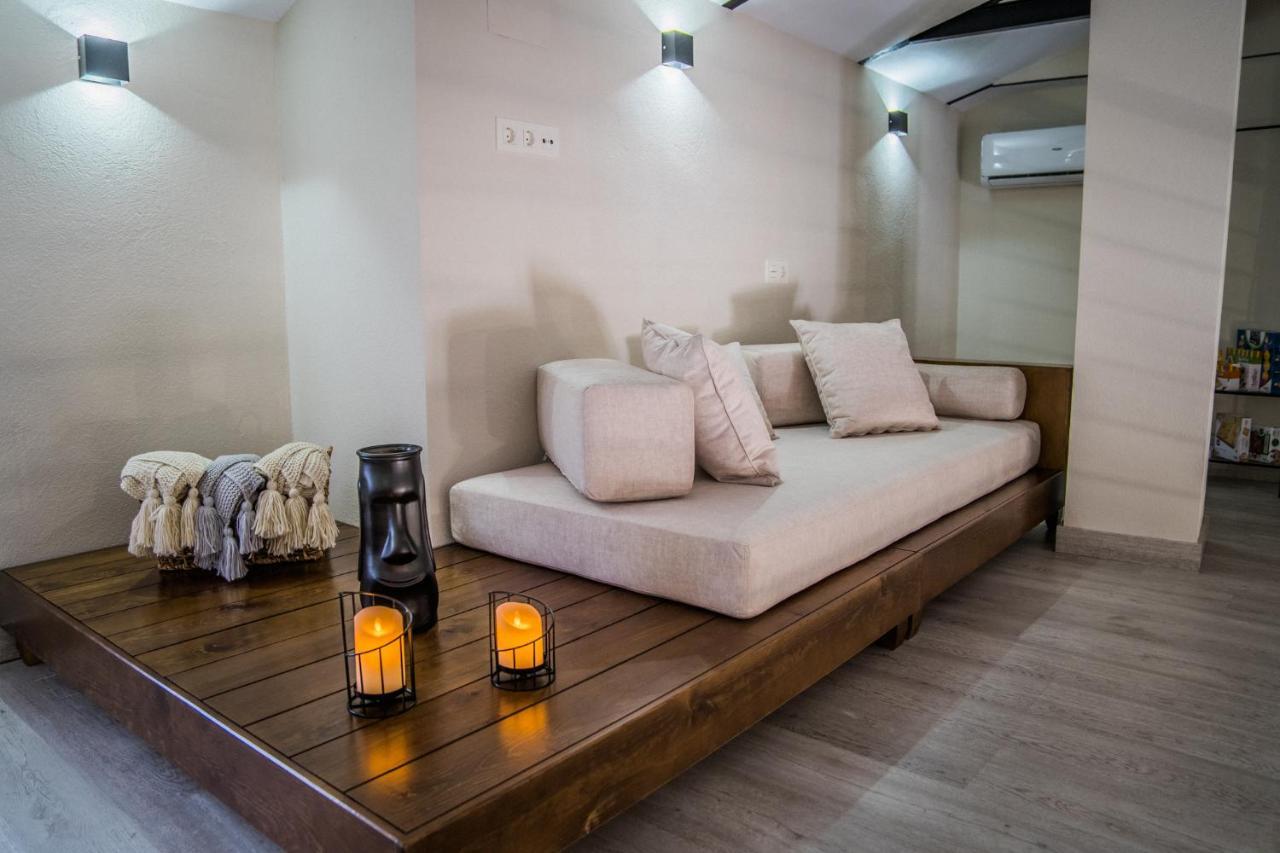 Apartamentos Turisticos El Altozano Fuentes de León Zewnętrze zdjęcie